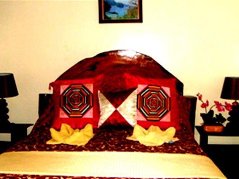 Four Seasons Seaview Hotel El Nido Bagian luar foto