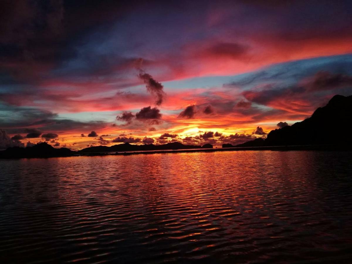 Four Seasons Seaview Hotel El Nido Bagian luar foto